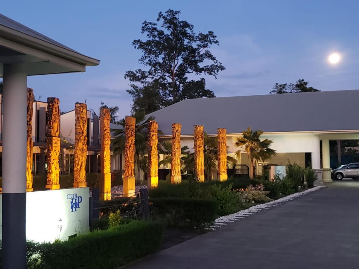 Heritage Park Hotel Хониара Екстериор снимка
